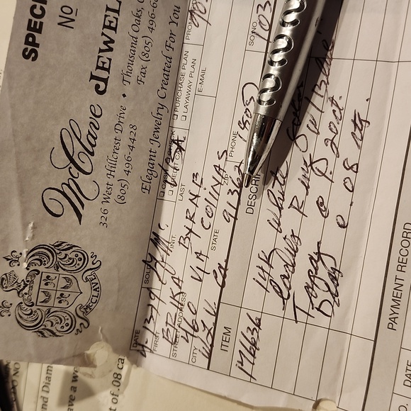 14k White Gold Ladies Blue & Diamond Ring ring - Picture 10 of 17